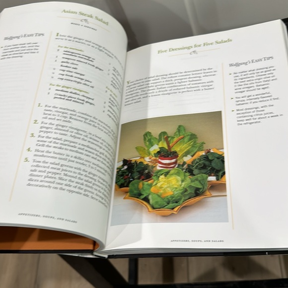 Wolfgang Puck makes it Easy - Signed book by Wolfgang - Picture 6 of 7